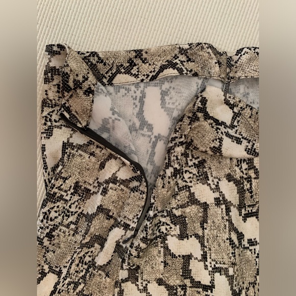 H&M Snake Print Satin Midi Skirt, Size 4 - Picture 6 of 10